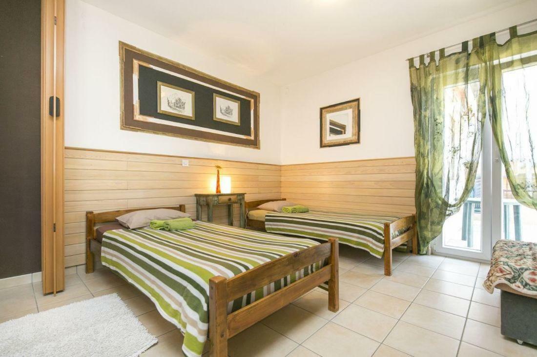Apartments With Wifi Rabac, Labin - 17261 外观 照片